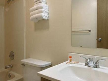 Oasis Lodge - Carrizo Springs ภายนอก รูปภาพ